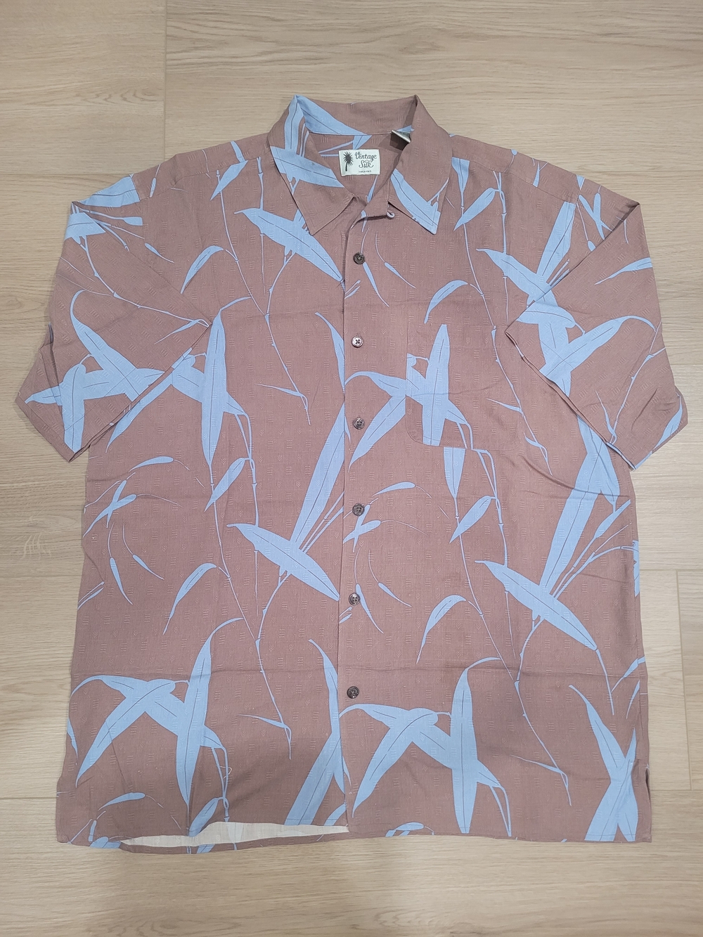 Vintage Silk Men L Casual Button Down Shirt